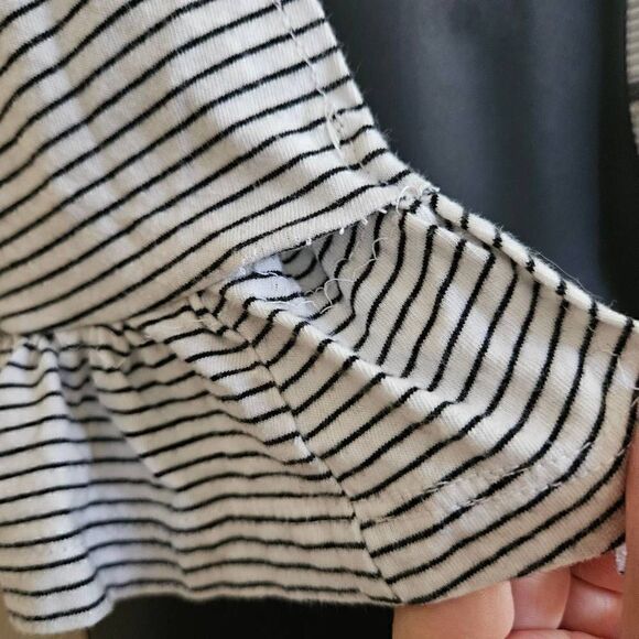 Zara Striped Shrug - Picture 3 of 6